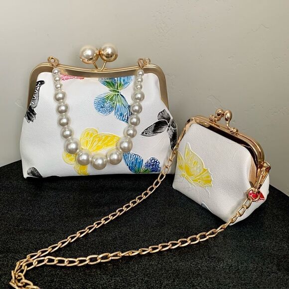 Handmade Genuine Leather Butterfly Embossed Kisslock Clutch with Small Purse Set